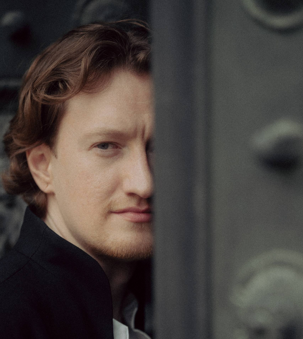 Dmitry DYu